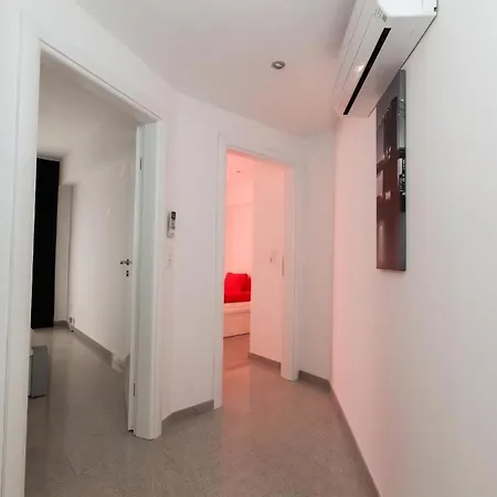 Erdgeschosswohnung Mit Terrasse Und Balkon Crikvenica