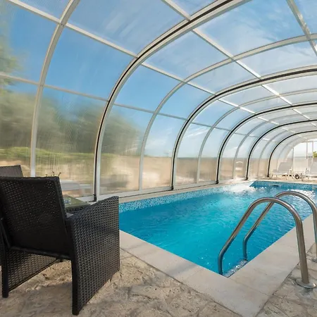Erdgeschosswohnung Mit Terrasse Und Balkon Crikvenica